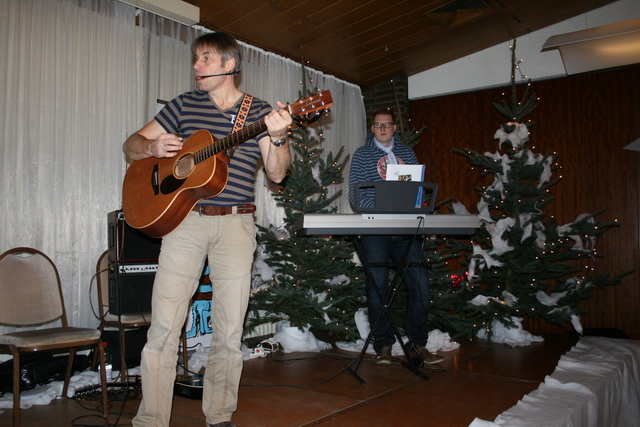 gal/2010/2010 Saitentwist Weihnachtsfeier Schwimmverein AEGIR 26.11/2010 Saitentwist Weihnachtsfeier Schwimmver Aegir 26.11. 010.jpg